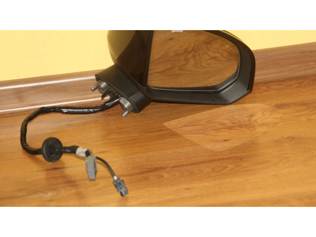 Зеркало электрическое Volvo XC40 - года