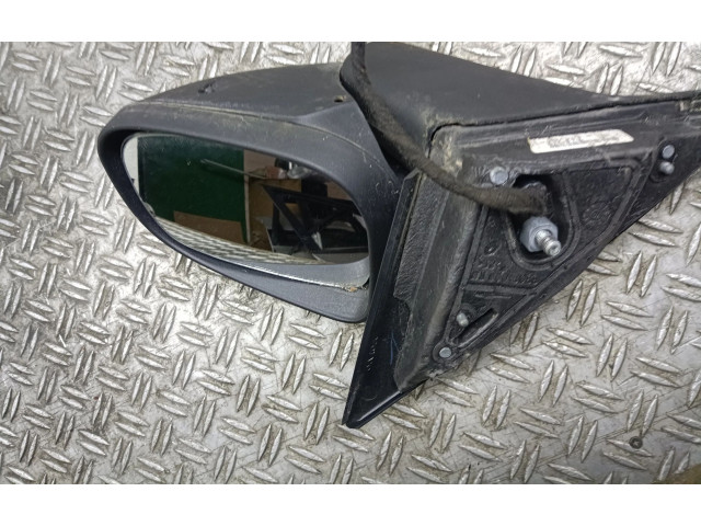 Зеркало электрическое        Volvo V50  2004 - 2007 года   