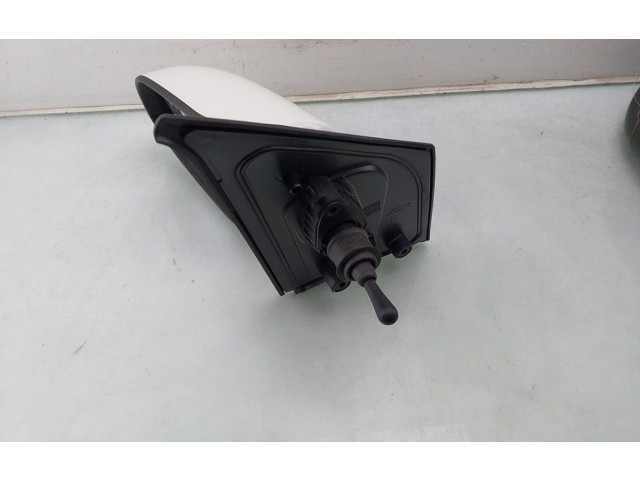 Зеркало (механическое)       Peugeot 108  2014 -  года   