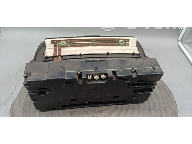 Панель приборов 5411004600, 5392324740   Volkswagen Golf III       