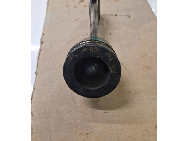  Поршень с шатуном N47C16A 11257812567, 11247812641  Mini Cooper Countryman R60  