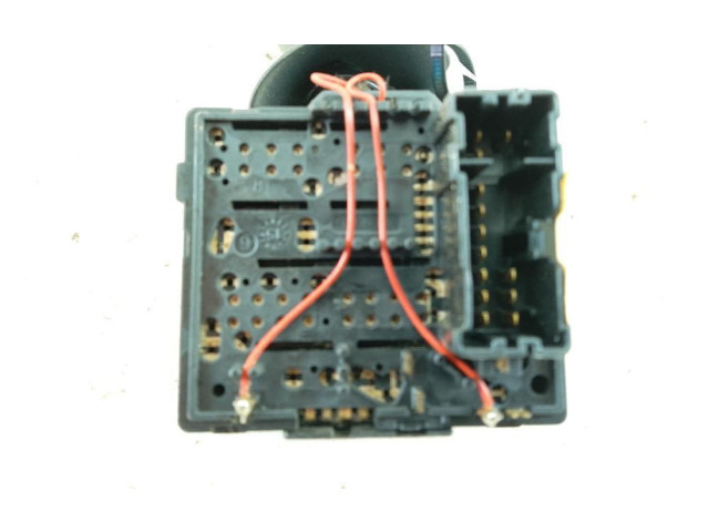 Ручка стеклоочистителей 681727472R   Dacia Dokker