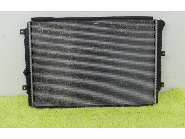 Радиатор охлаждающей жидкости    5K0121251Q   Volkswagen Caddy