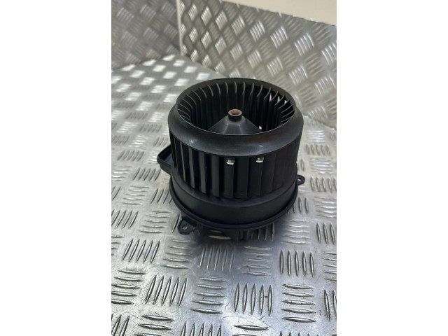 Вентилятор печки 4H2820021B Audi A7 S7 4G