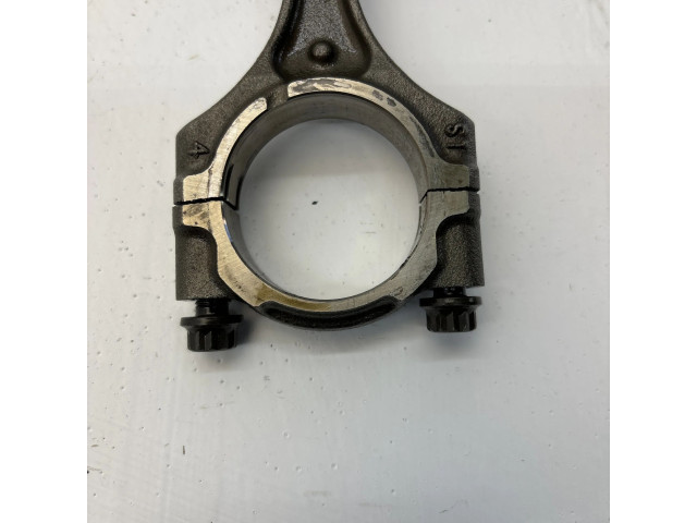 Píst G4FA Hyundai i30 pro benzínový motor 1.4 G4AF