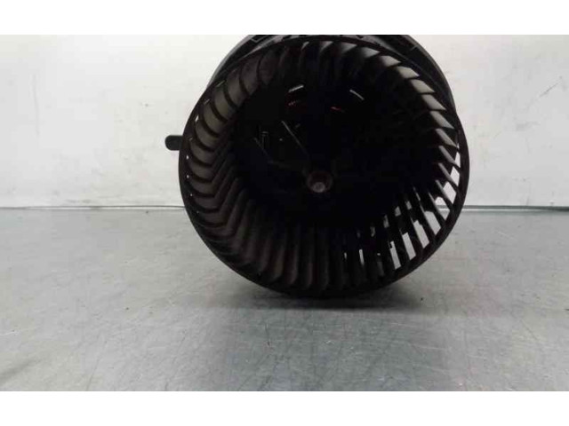 Вентилятор печки 1C1820015L Volkswagen Golf SportWagen