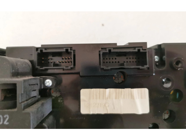 Блок управления климат-контролем 30746022   Volvo V70