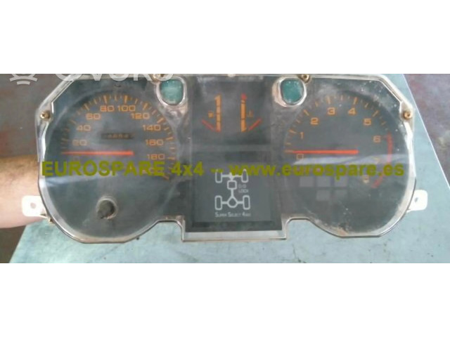 Панель приборов MB680362376-500 Mitsubishi Montero