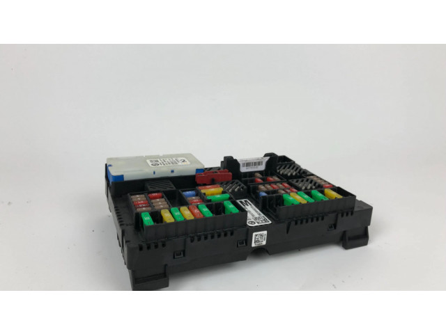 Pojistková skříňka 9377503, P00127005AM BMW 7 G11 G12 2016