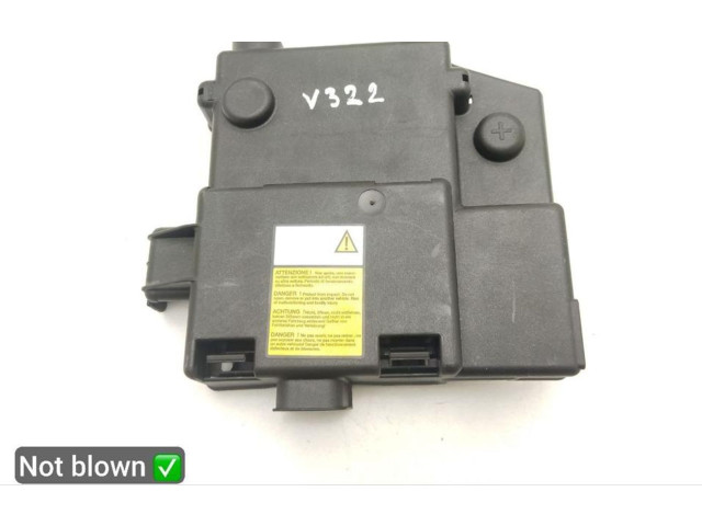 Блок предохранителей V322 Maserati Quattroporte