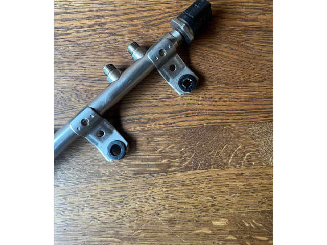 Топливная рампа 7628049, 0261545072   BMW 3 E90 E91   для двигателя N55