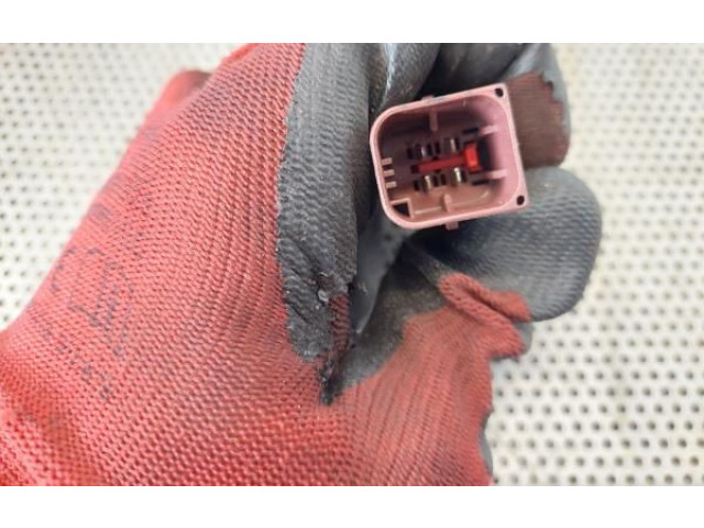 Моторчик дворников     Citroen Xsara Picasso