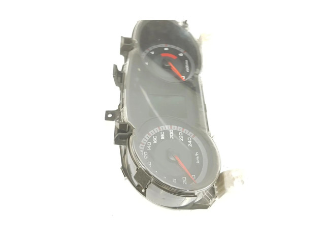 Панель приборов 8100A485, 8100A485 Mitsubishi Outlander