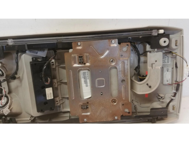 Фонарь освещения задних мест