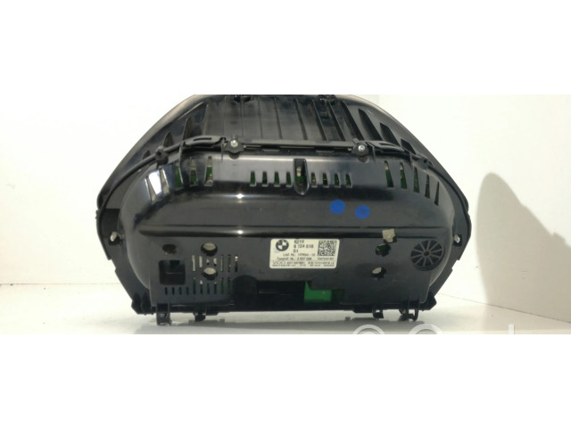 Přístrojová deska BMW 7 G11 G12 2015 6210872451601, 6837006