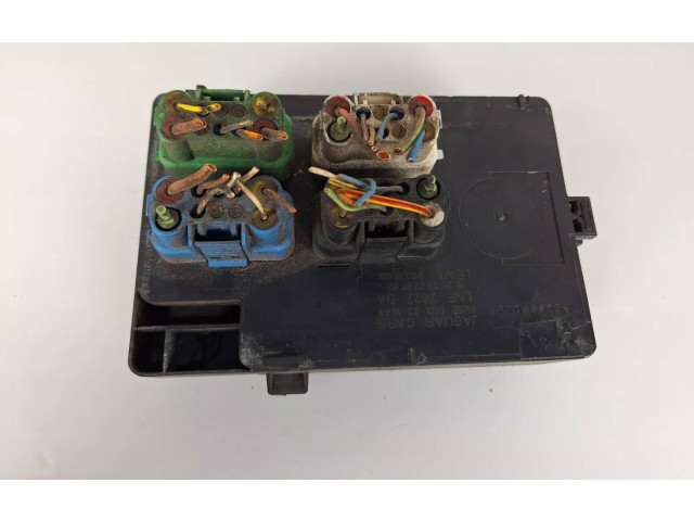 Блок предохранителей 518238100 Jaguar XJ X308