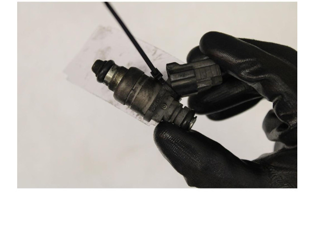 Форсунка 06A90603IBT Volkswagen Golf Plus