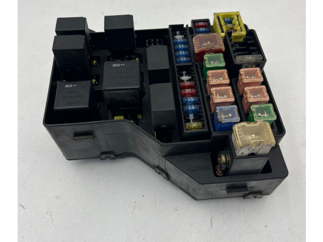 Pojistková skříňka 30859714, 72541985 Volvo S40, V40 1999