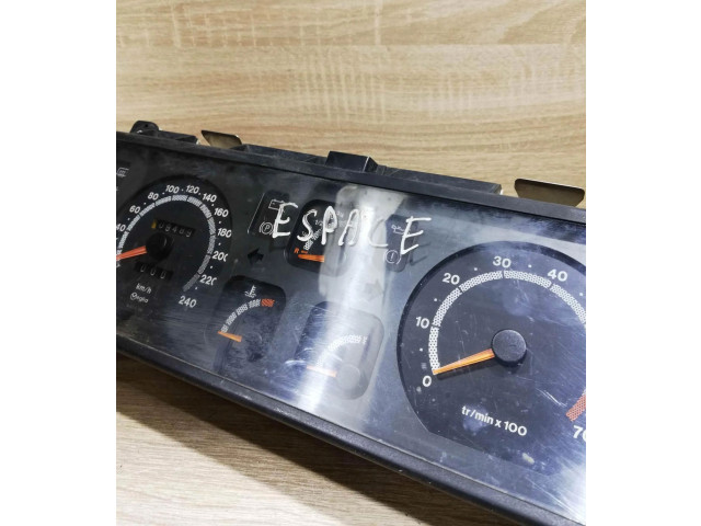Přístrojová deska Renault Espace I 1984