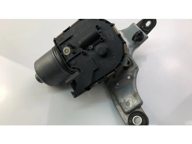 Двигатель стеклоочистителей