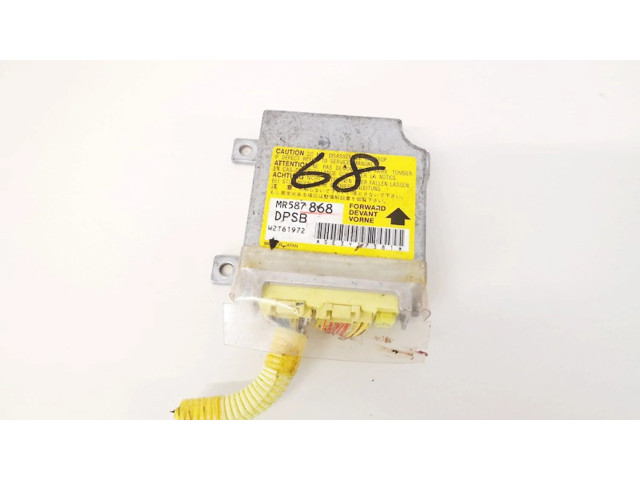 Блок подушек безопасности mr587868, w2t61972   Mitsubishi Outlander