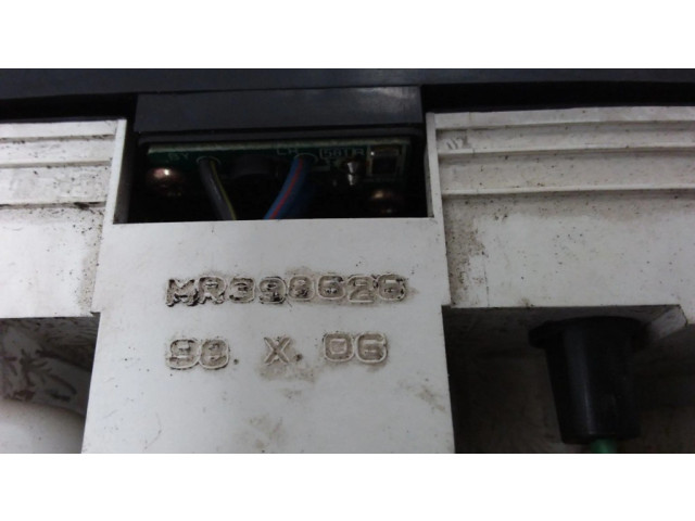 Блок управления климат-контролем MR398626 Mitsubishi Pajero Sport I