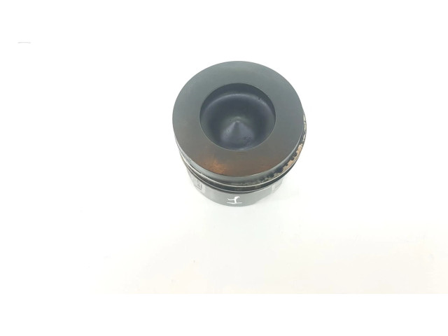 Píst 11258519401, 1212CD BMW 2 Active Tourer U06 1.5