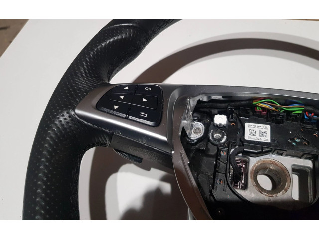 Volant Mercedes-Benz GLA W156 2014 A0004604203
