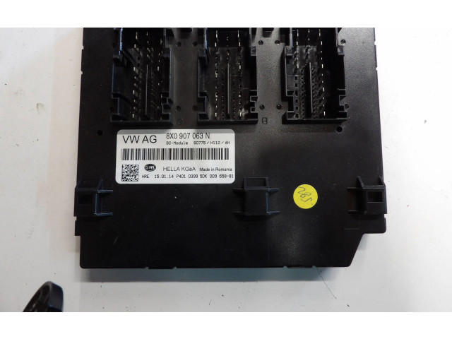 Блок комфорта 8X0907063N, 5DK00965881   Audi A1   