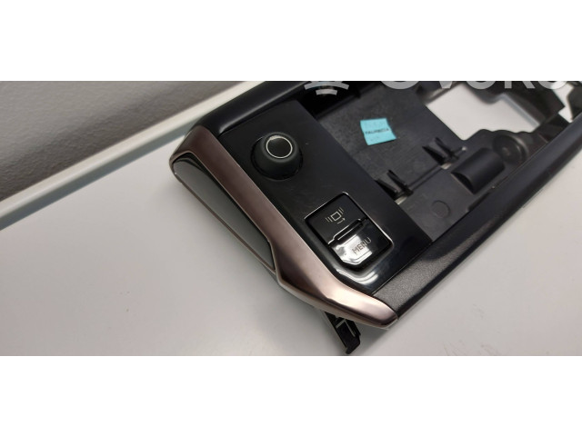 Дисплей 9672846077 Peugeot 2008 I