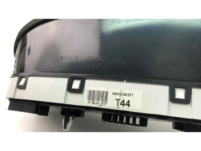 Přístrojová deska Hyundai Sonata 2009 940033K371