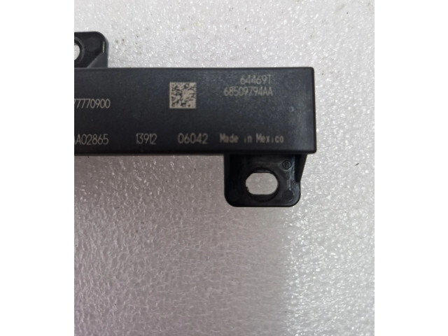 Блок управления 68520661AA   Jeep Grand Cherokee WL