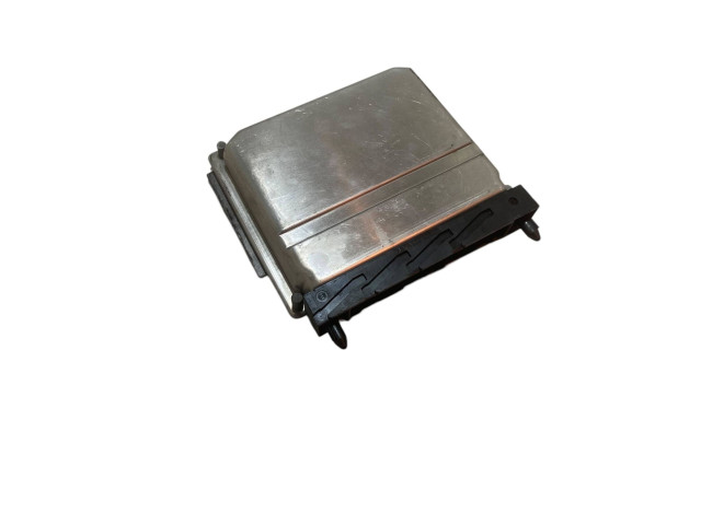 Блок управления двигателя 08667710, 8667710   Volvo V70