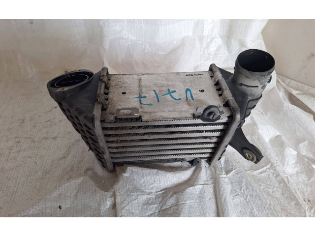 Интеркулер 1H0145805A Volkswagen Golf III