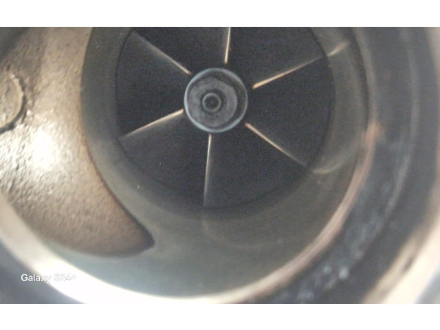 Турбина Skoda Octavia Mk3 (5E) 04L253010H, 8218660004