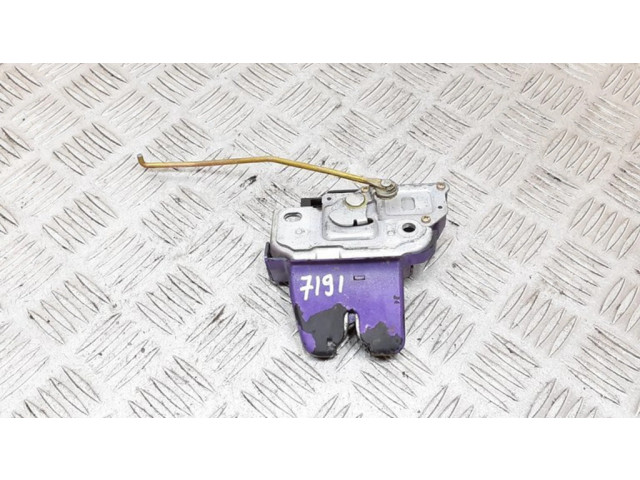 Zámek zadních dveří 001205 Lexus IS-F 2001