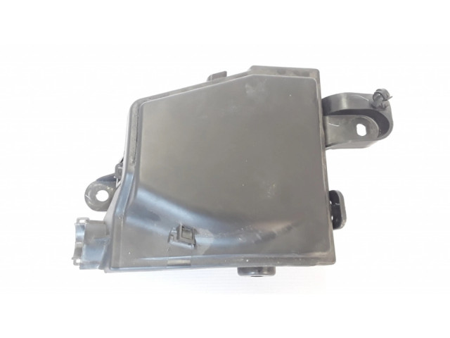   Pojistková skříňka 8200790426   Dacia Duster 2010