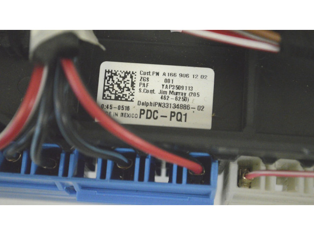 Pojistková skříňka A1669061202 Mercedes-Benz GLA W156 2017