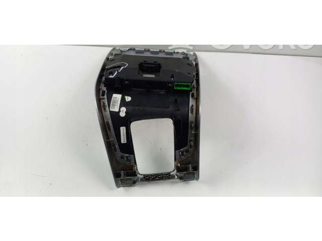 Блок управления климат-контролем    Volvo V60