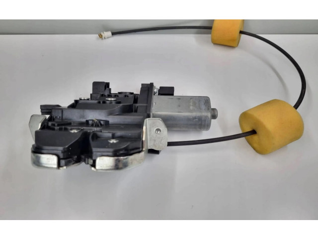 Замок багажника 2217500085    Mercedes-Benz S W221 2005 - 2013 года