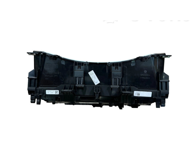 Přístrojová deska  Volkswagen T-Roc 2021 17A920320B  