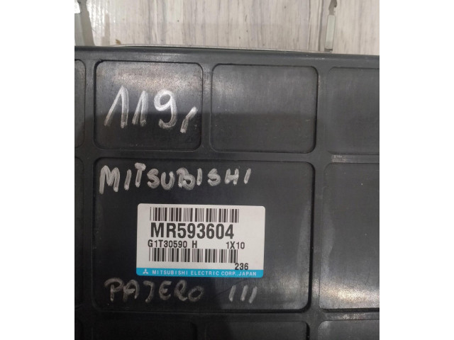 Блок управления коробкой передач MR593604 Mitsubishi Pajero