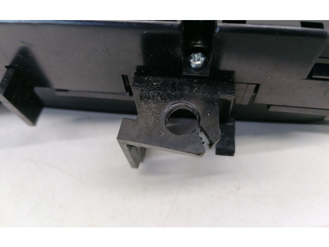 Блок управления климат-контролем 8691876   Volvo V70