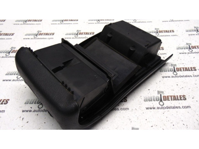 Задняя воздушная решётка