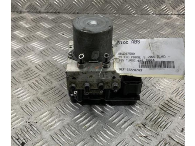Блок АБС BMW X3 E83 2003 - 2010 года