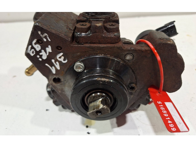 Топливный насос