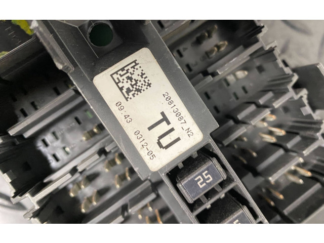 Ящик предохранителей (комплект) PPPD25 GMC Sierra 1000