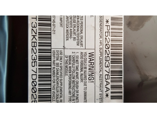 Топливная рампа P52029376AA Chrysler Voyager