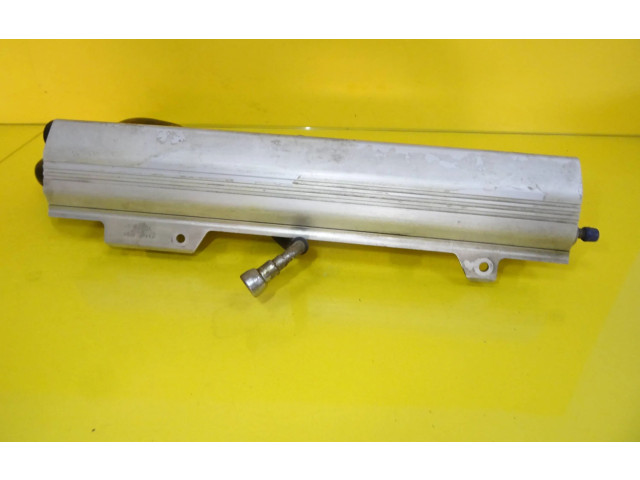 Топливная рампа 9125821, 9186836   Volvo S80  