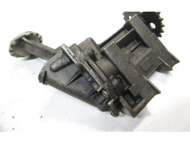 Масляный насос 7700600532, 7700600532 Renault Clio II